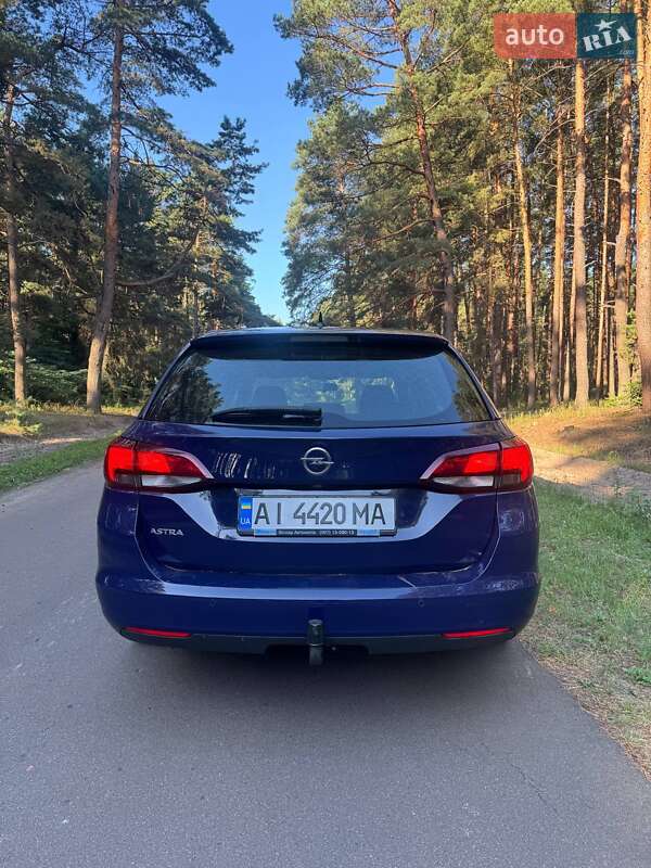 Универсал Opel Astra 2016 в Борисполе