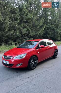 Хэтчбек Opel Astra 2010 в Умани