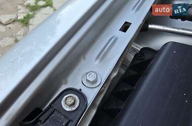 Хэтчбек Opel Astra 2004 в 