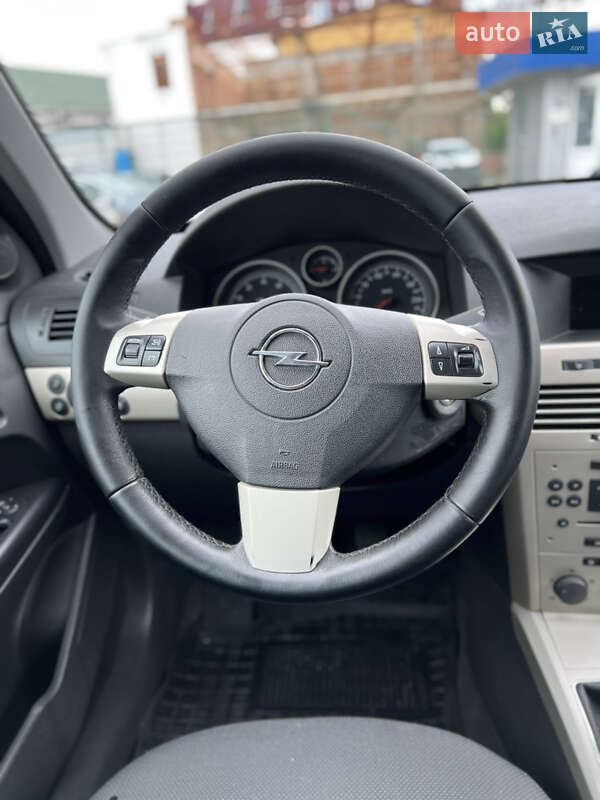 Універсал Opel Astra 2007 в Старокостянтинові
