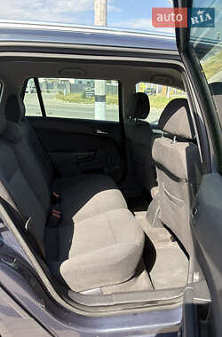 Универсал Opel Astra 2009 в 