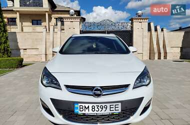 Універсал Opel Astra 2014 в Сумах
