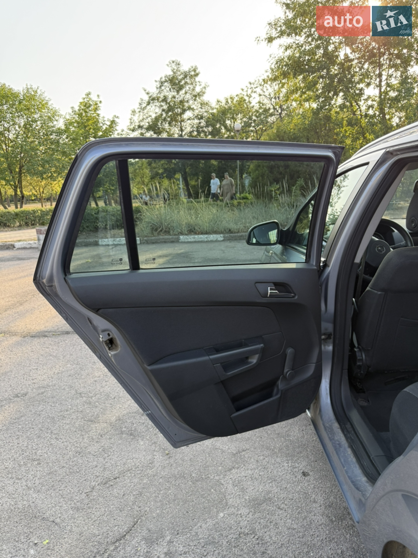 2010 Opel Astra - мініатюра 7