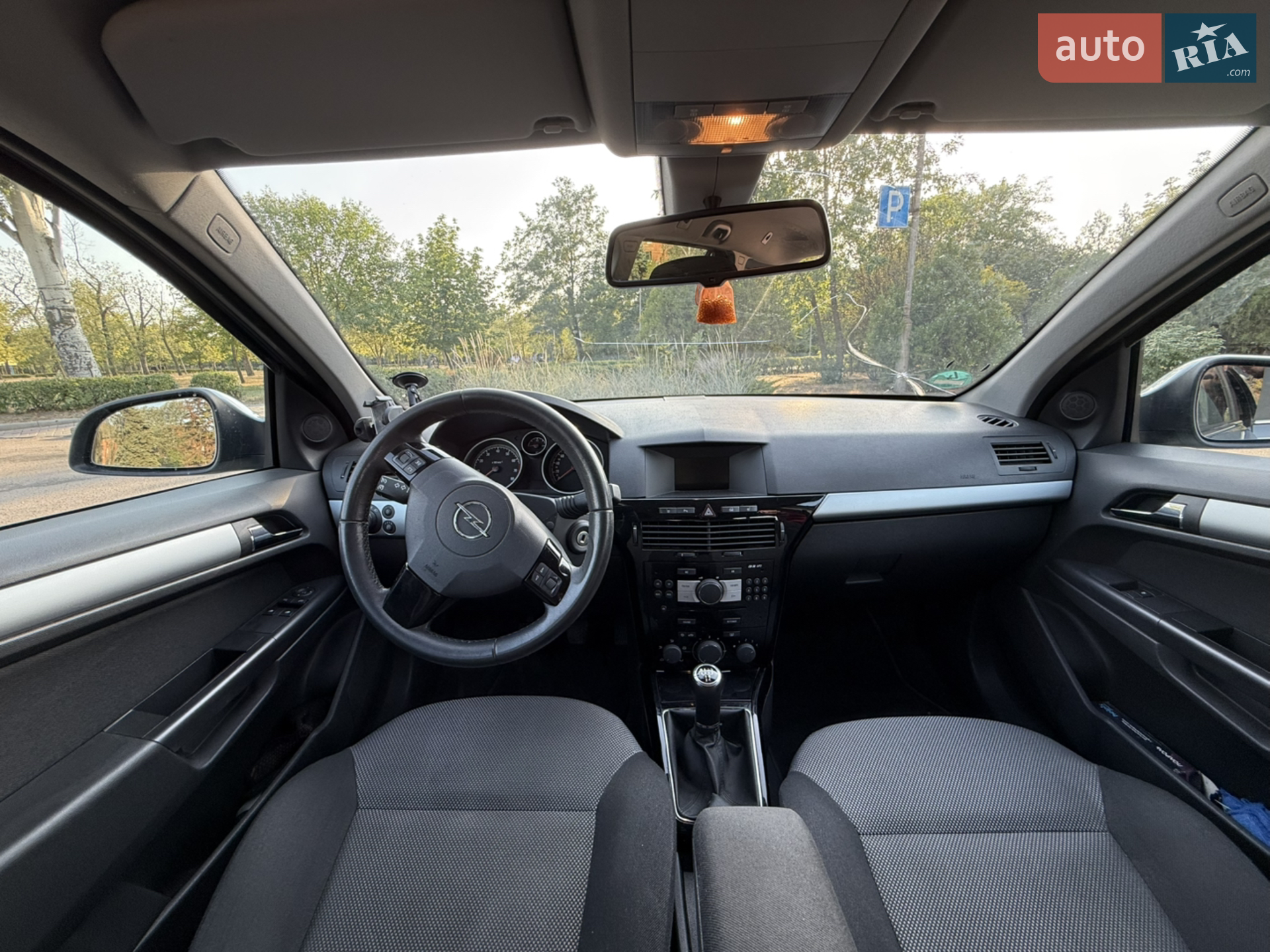 2010 Opel Astra - мініатюра 16
