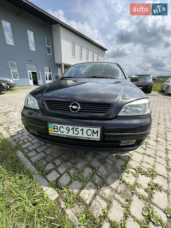 Седан Opel Astra 2007 в Львове