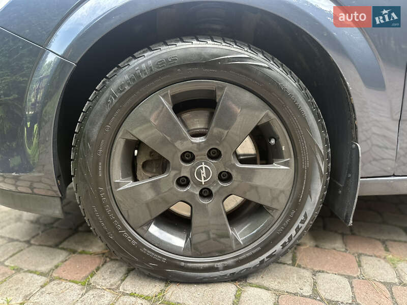 Универсал Opel Astra 2008 в Трускавце