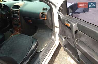 Универсал Opel Astra 1999 в 