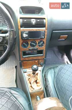 Универсал Opel Astra 1999 в 