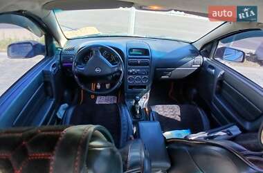 Седан Opel Astra 2004 в 