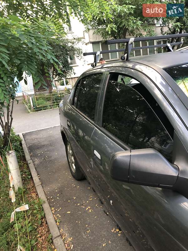 Седан Opel Astra 2007 в Києві