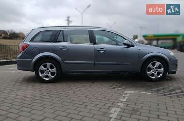 Универсал Opel Astra 2004 в 