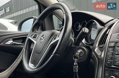 Універсал Opel Astra 2011 в 