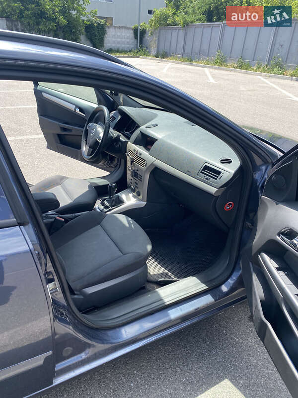 Універсал Opel Astra 2007 в Харкові