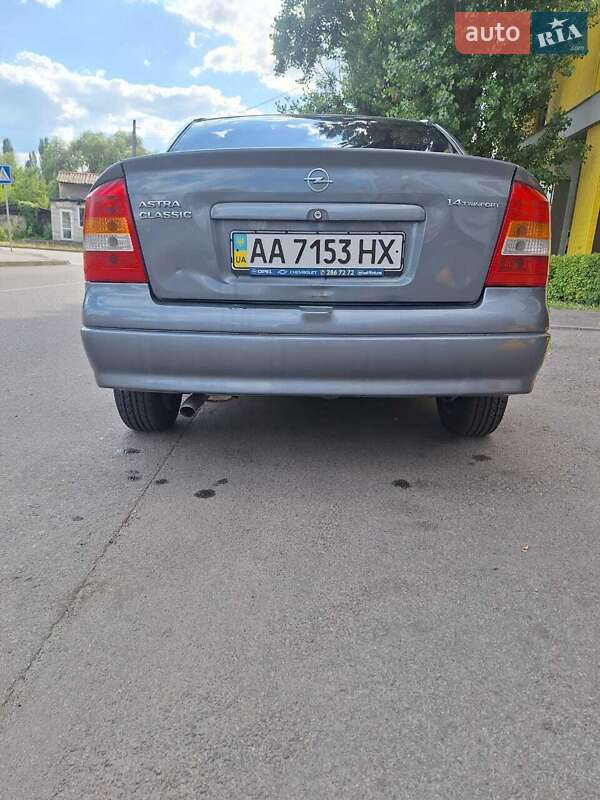 Седан Opel Astra 2008 в Києві
