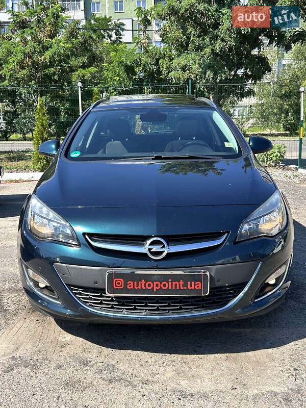 Opel Astra 2014