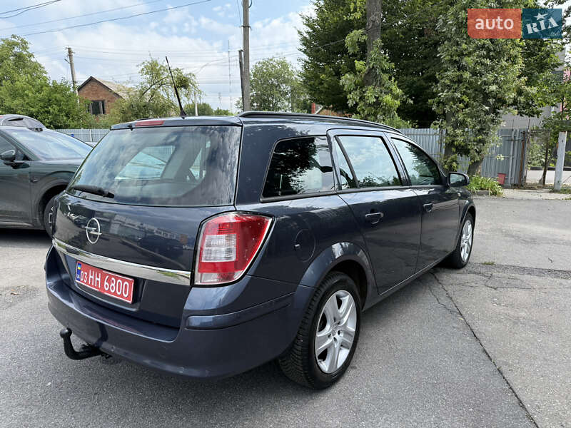 Універсал Opel Astra 2009 в Вінниці