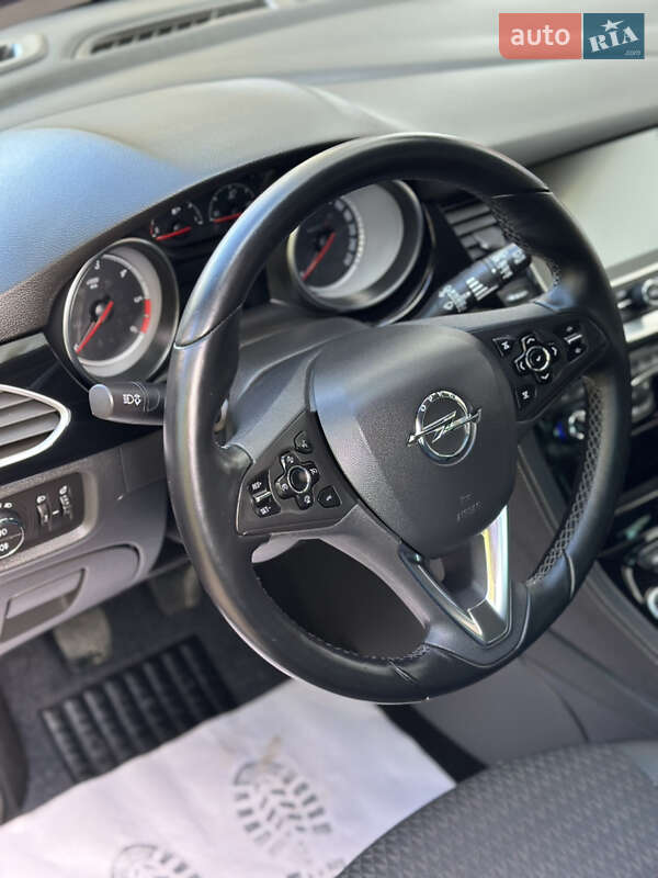 Универсал Opel Astra 2016 в Ивано-Франковске