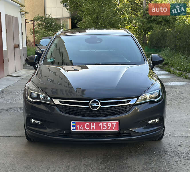 Универсал Opel Astra 2016 в Ивано-Франковске