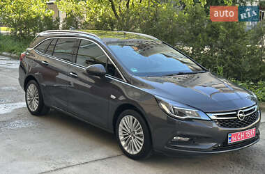 Універсал Opel Astra 2016 в Івано-Франківську