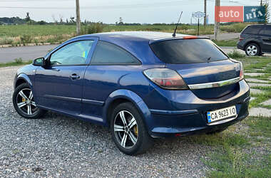 Хэтчбек Opel Astra 2008 в 