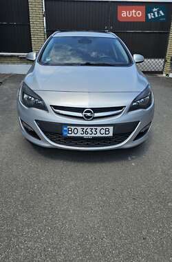Универсал Opel Astra 2014 в 