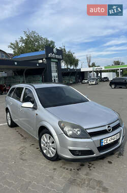 Универсал Opel Astra 2005 в Черновцах