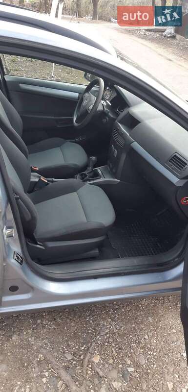 Универсал Opel Astra 2005 в Тлумаче фото 7 Универсал Opel Astra 2005 в Тлумаче