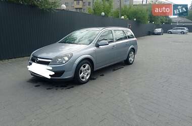 Универсал Opel Astra 2005 в 