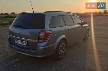 Универсал Opel Astra 2009 в 