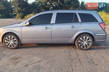 Универсал Opel Astra 2009 в 