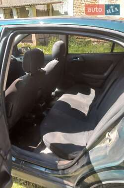 Седан Opel Astra 1999 в 