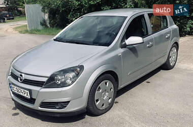 Хетчбек Opel Astra 2005 в Новояворівську