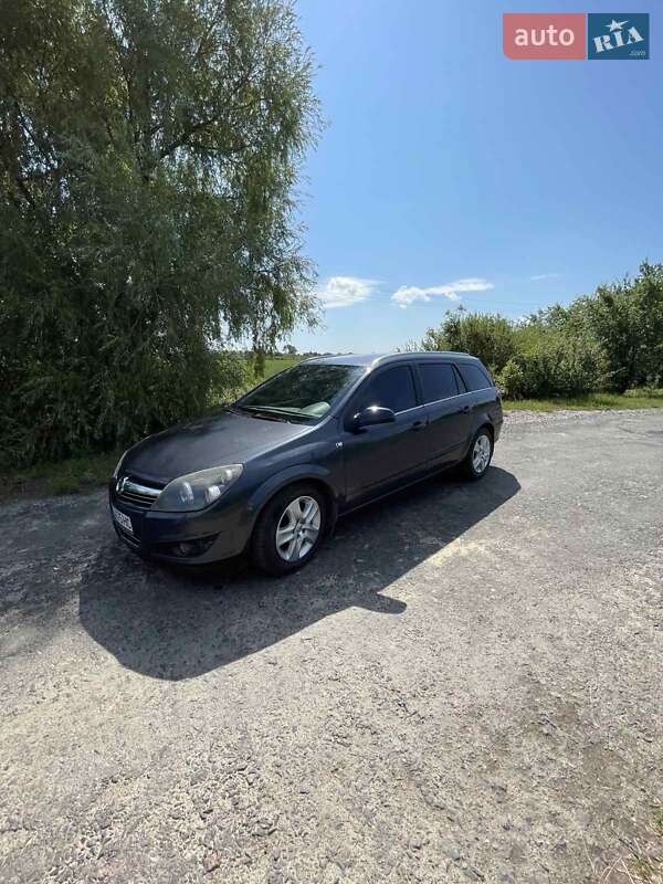Универсал Opel Astra 2007 в Луцке