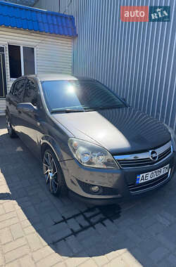 Хэтчбек Opel Astra 2009 в Днепре