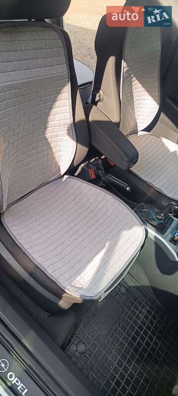 Универсал Opel Astra 2009 в Ивано-Франковске