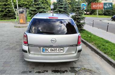 Універсал Opel Astra 2006 в Львові