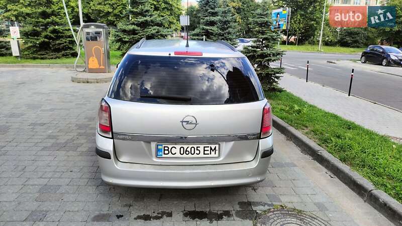 Универсал Opel Astra 2006 в Львове