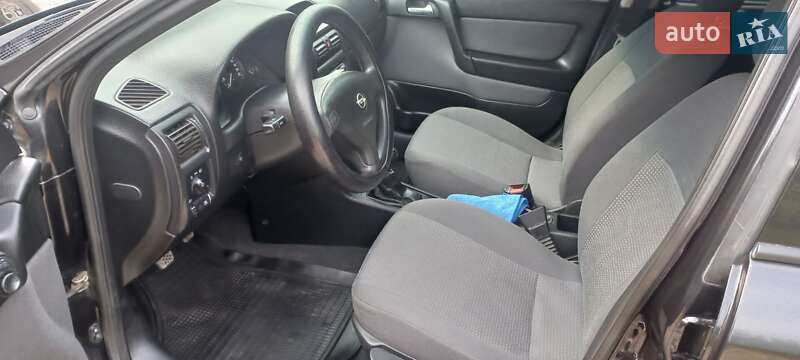 Седан Opel Astra 2007 в Высоком