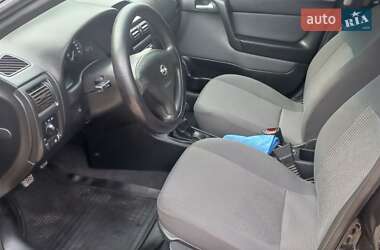 Седан Opel Astra 2007 в 