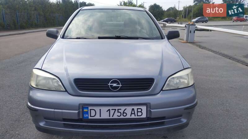 Opel Astra 2006