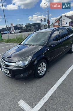 Универсал Opel Astra 2008 в 