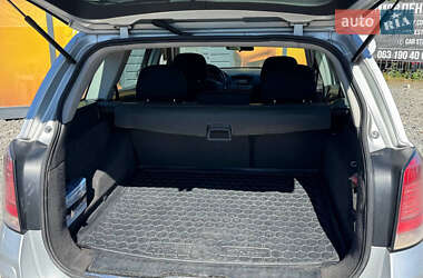 Универсал Opel Astra 2006 в 