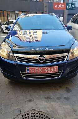 Универсал Opel Astra 2010 в Одессе