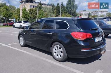 Универсал Opel Astra 2013 в Киеве