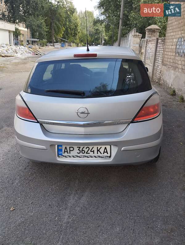 Opel Astra 2005
