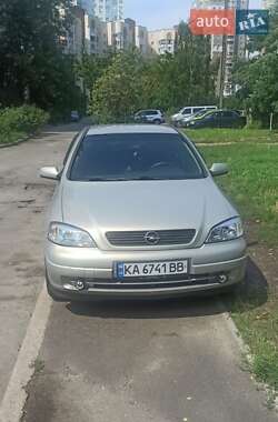 Седан Opel Astra 2008 в Києві