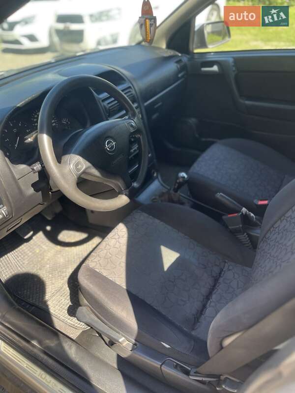 Хэтчбек Opel Astra 1999 в Умани