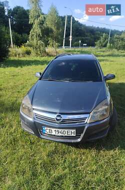 Універсал Opel Astra 2006 в Чернігові