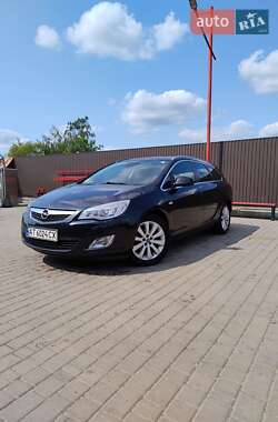 Универсал Opel Astra 2012 в Коломые
