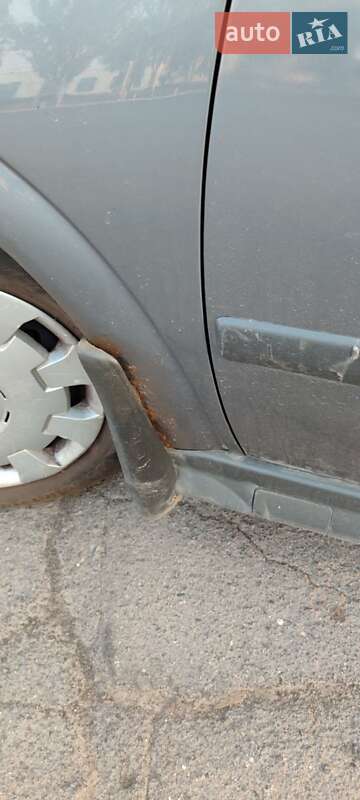 Седан Opel Astra 2006 в Кривом Роге